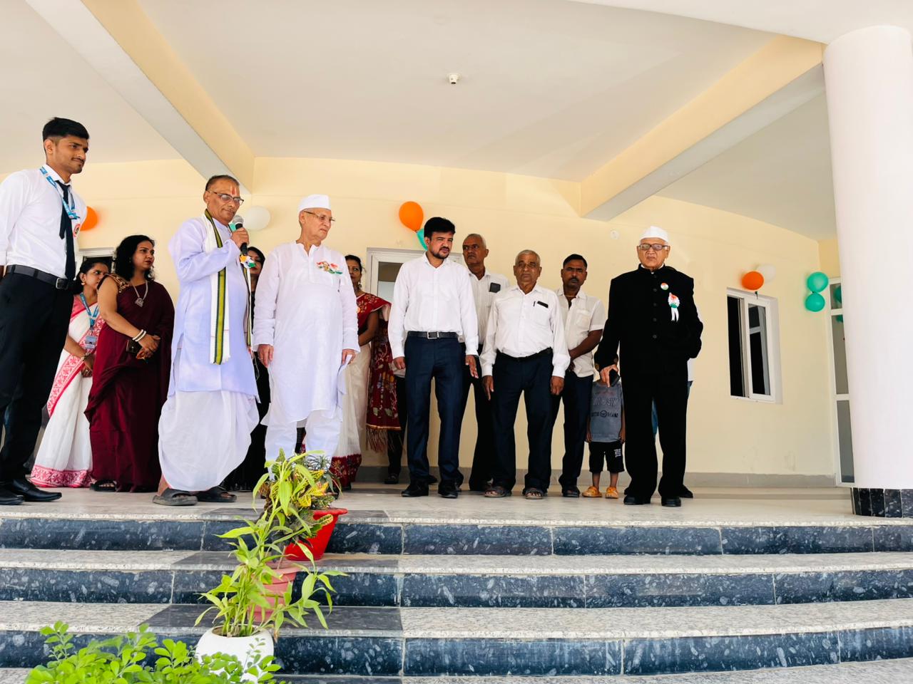 PHOTO 2025 08 18 08 50 16