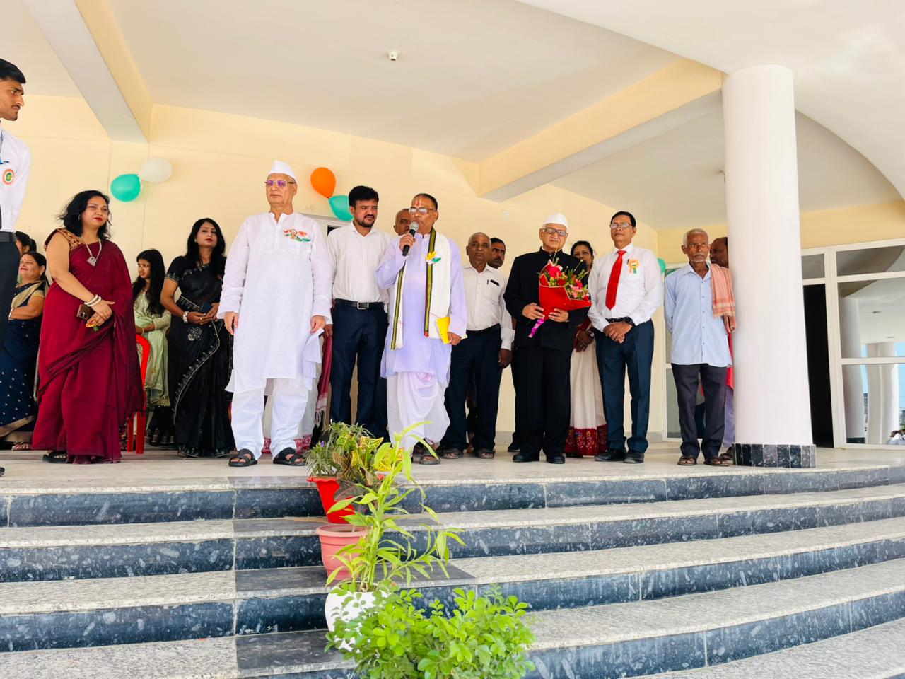 PHOTO 2025 08 18 08 52 41