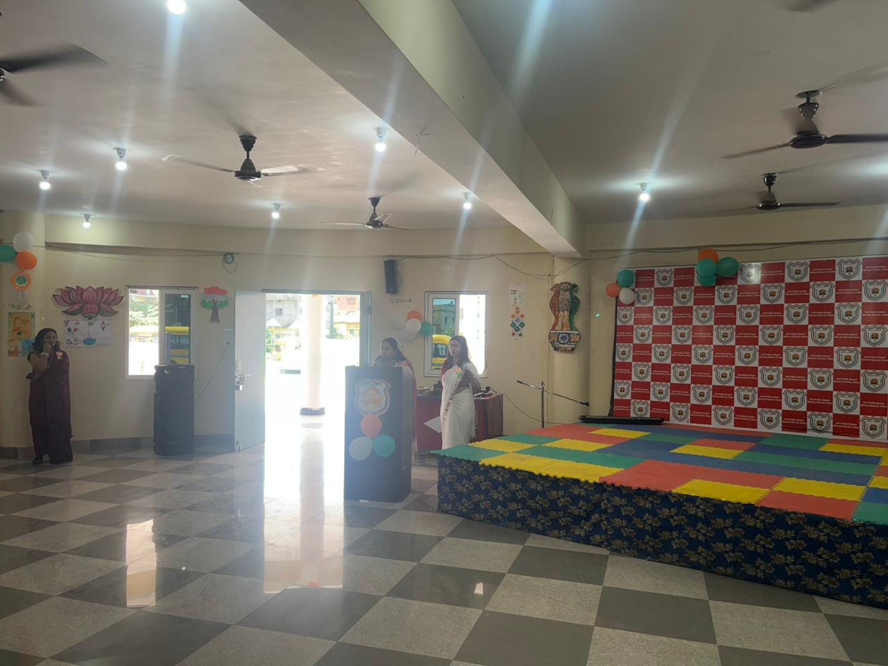 PHOTO 2025 08 18 08 52 461